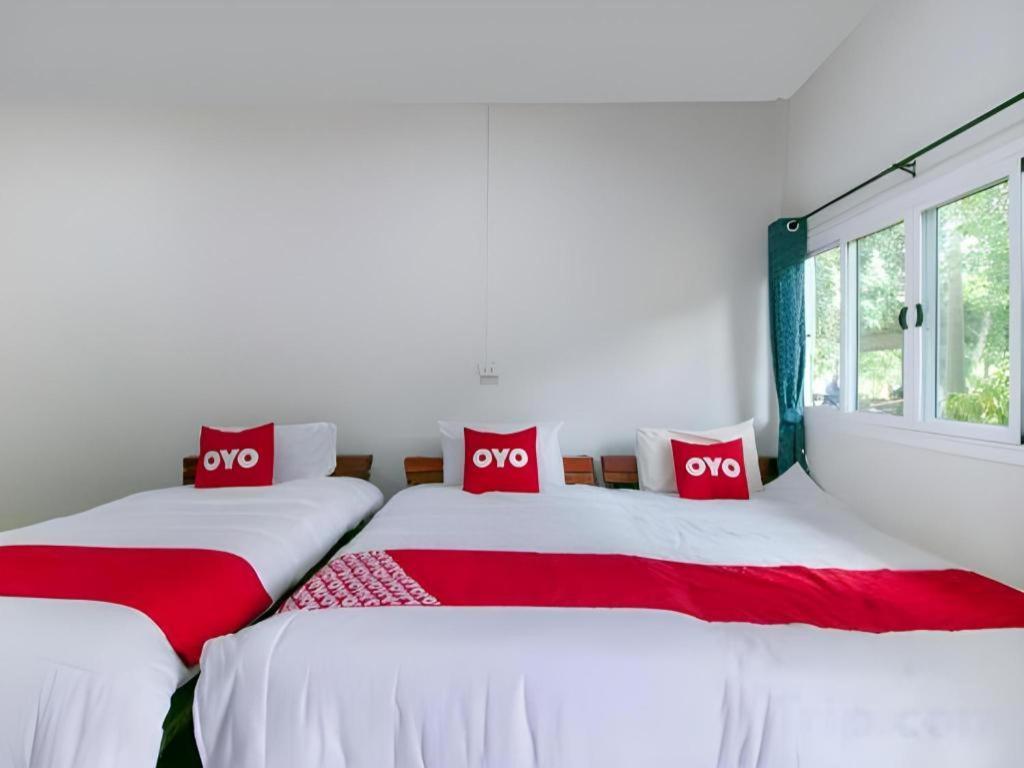 Art Hotel Sanamchai Бангкок Екстер'єр фото